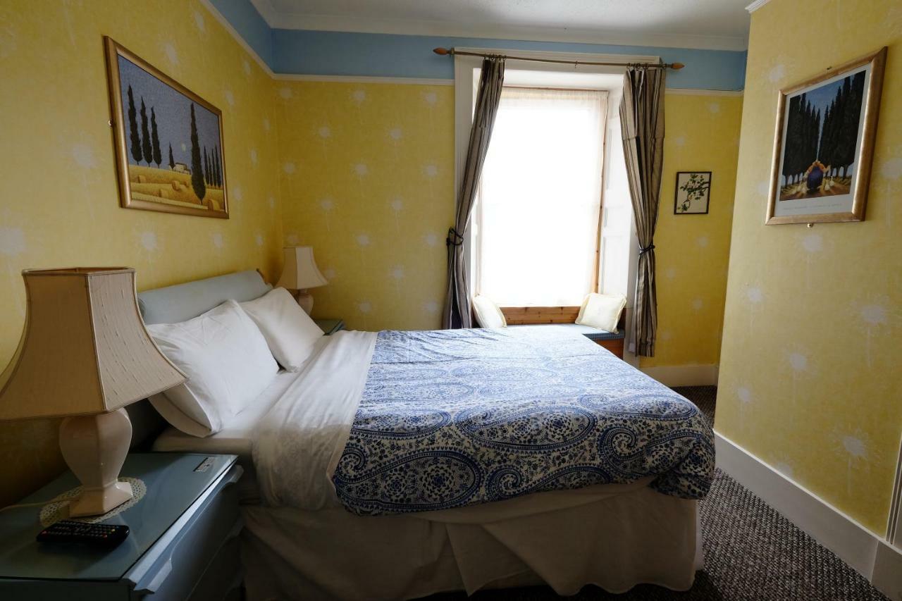 Talisker Guest House อินเวอร์เนส ภายนอก รูปภาพ