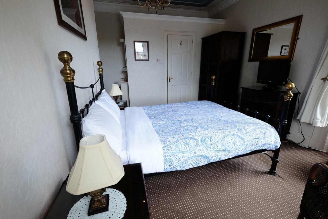 Talisker Guest House อินเวอร์เนส ภายนอก รูปภาพ