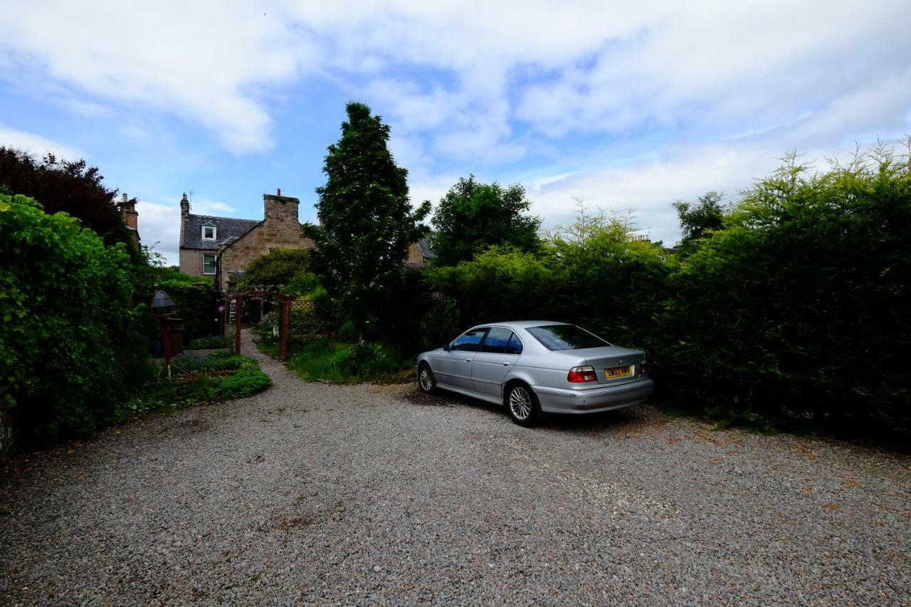 Talisker Guest House อินเวอร์เนส ภายนอก รูปภาพ