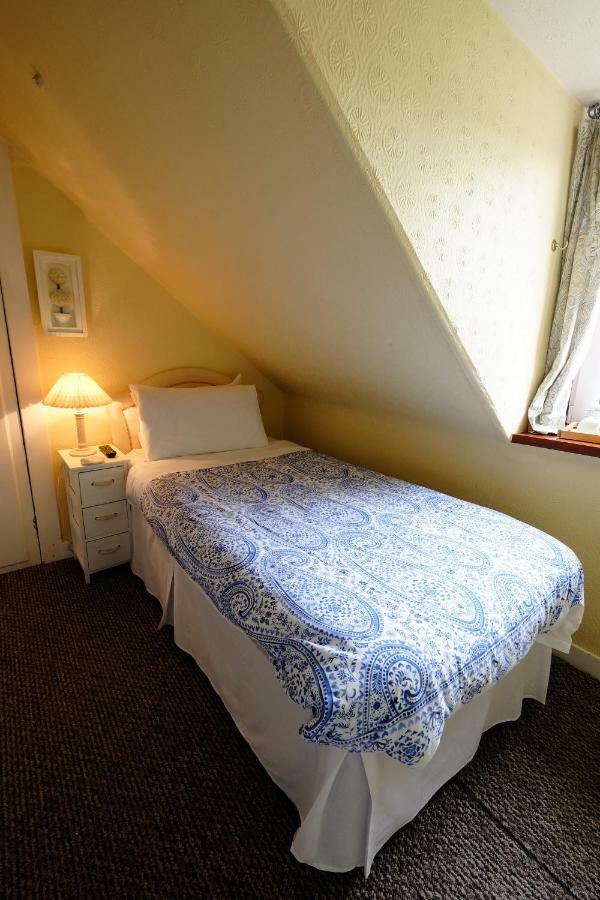 Talisker Guest House อินเวอร์เนส ภายนอก รูปภาพ